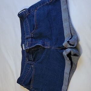 Old Navy Dark Wash Stretch Rolled Cuff Denim Jean Shorts Size 6 New without tag
